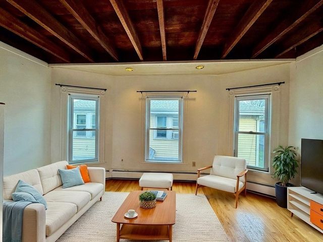 133 Marlboro St 5, Quincy, MA 02170