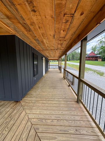 60 Pumpkin Creek Circle, Jamestown, KY 42629