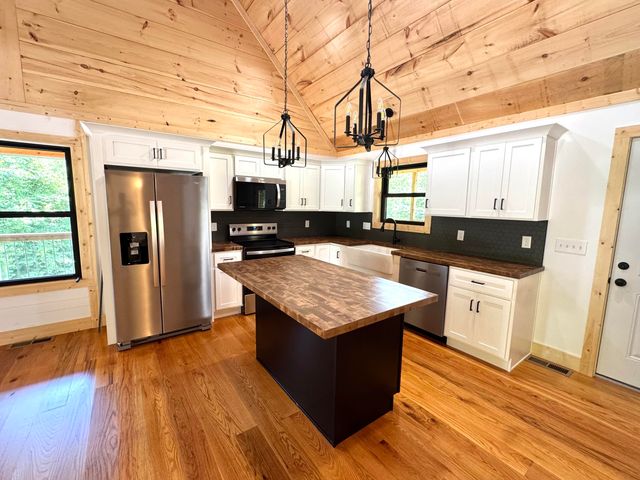60 Pumpkin Creek Circle, Jamestown, KY 42629