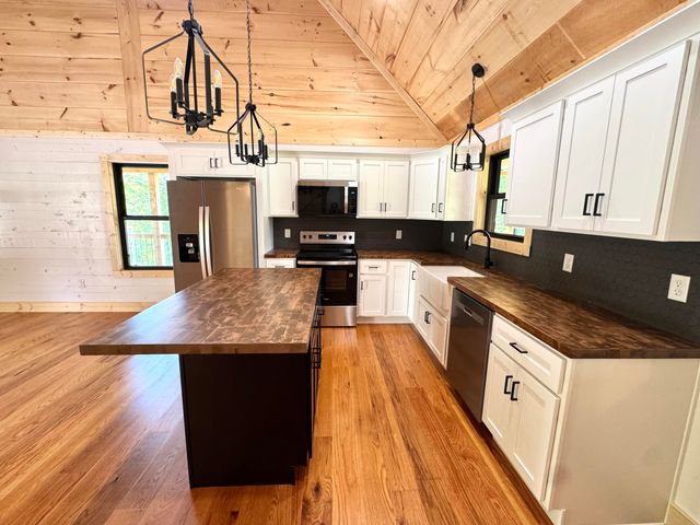 60 Pumpkin Creek Circle, Jamestown, KY 42629