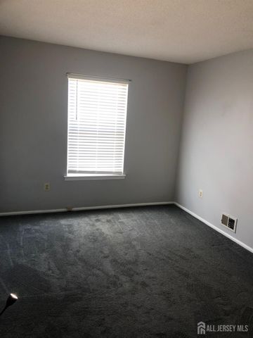 27 Townsend Court, Franklin, NJ 08823