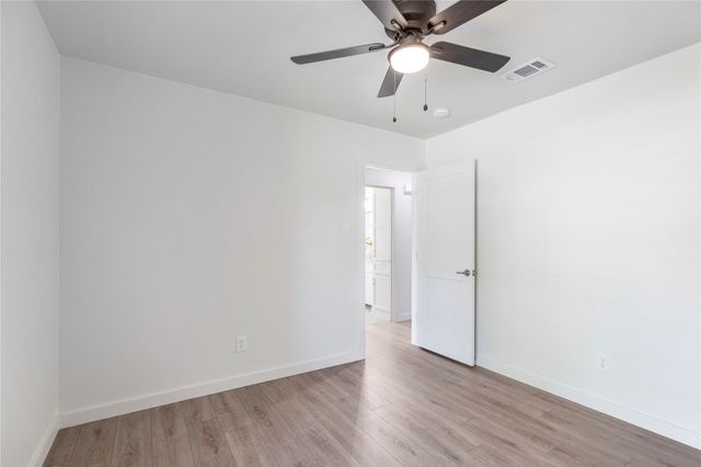 4408 Tiptop Street, Haltom City, TX 76117