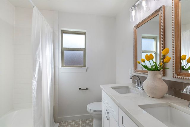 4408 Tiptop Street, Haltom City, TX 76117