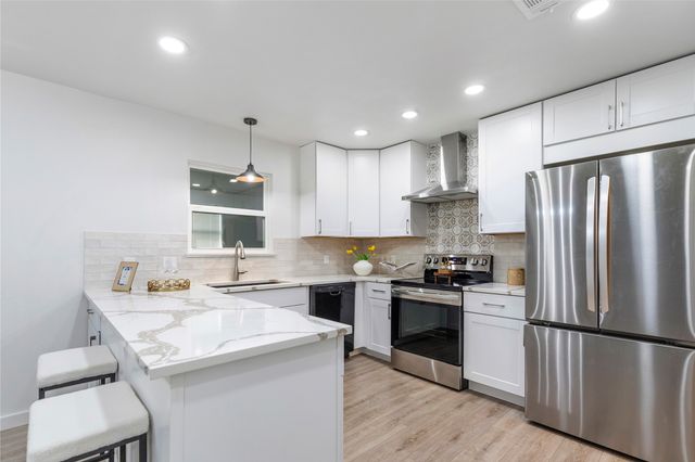 4408 Tiptop Street, Haltom City, TX 76117