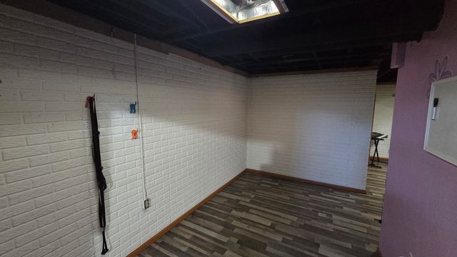 20664 N Brady Street, Davenport, IA 52806