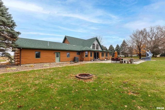 20664 N Brady Street, Davenport, IA 52806