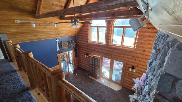 20664 N Brady Street, Davenport, IA 52806