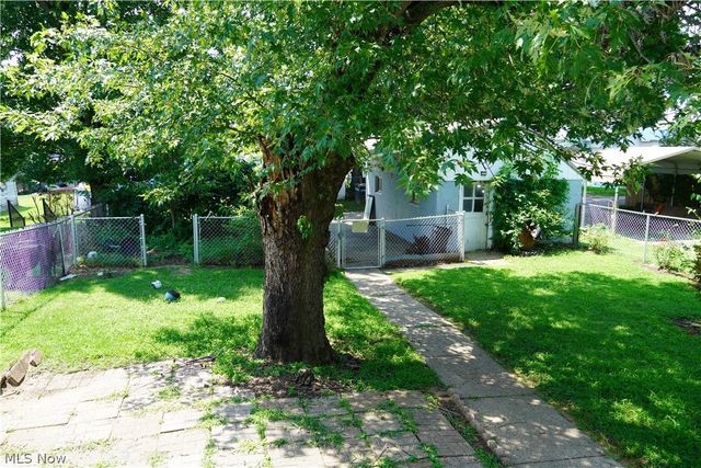 1406 40th Street, Parkersburg, WV 26104