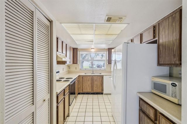 452 BOXWOOD COURT, Kissimmee, FL 34743