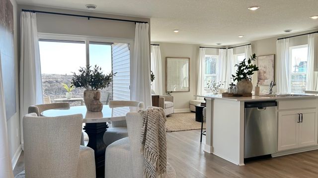1951 Aztec Avenue, Shakopee, MN 55379
