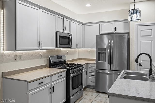 7856 Wildebeest Court, Las Vegas, NV 89149
