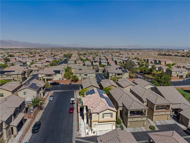 7856 Wildebeest Court, Las Vegas, NV 89149