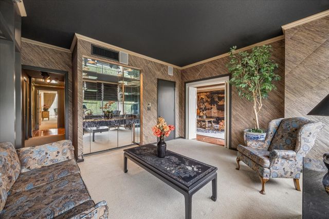 121 N Post Oak Lane 505, Houston, TX 77024