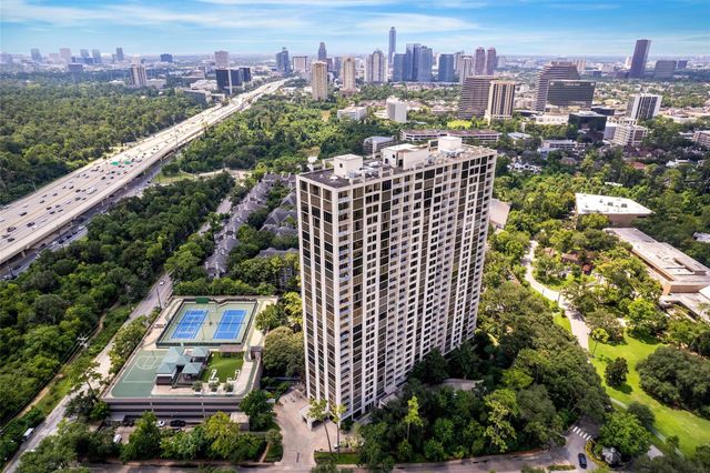 121 N Post Oak Lane 505, Houston, TX 77024