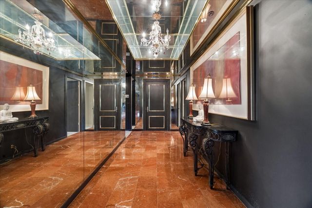 121 N Post Oak Lane 505, Houston, TX 77024