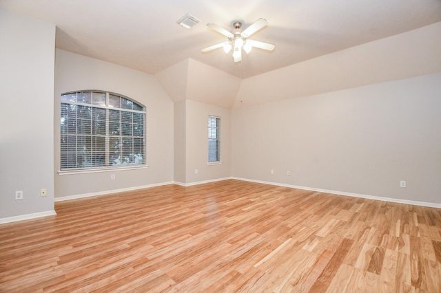 2502 Sun Glen Drive, Pearland, TX 77584