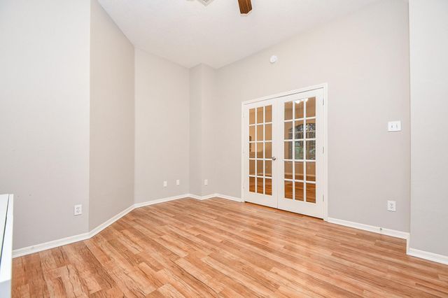 2502 Sun Glen Drive, Pearland, TX 77584