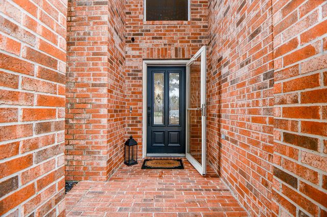 2502 Sun Glen Drive, Pearland, TX 77584