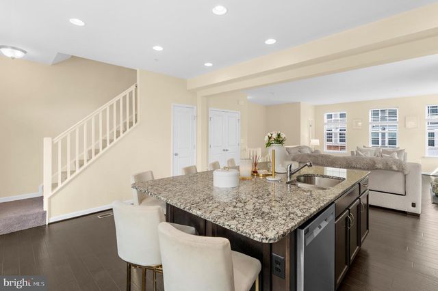 101 GALLOP DR, La Plata, MD 20646