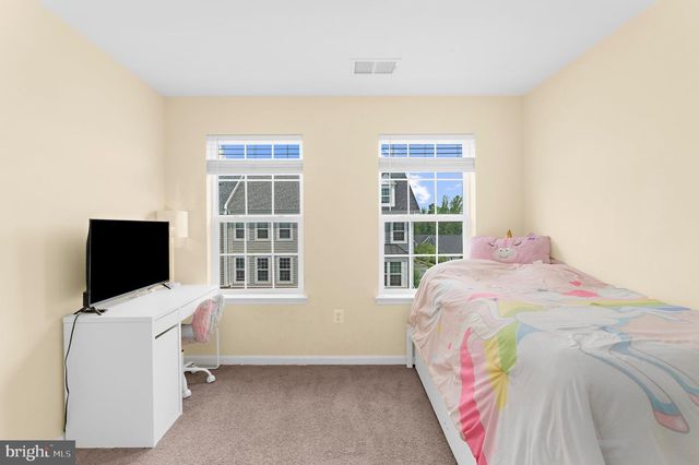 101 GALLOP DR, La Plata, MD 20646