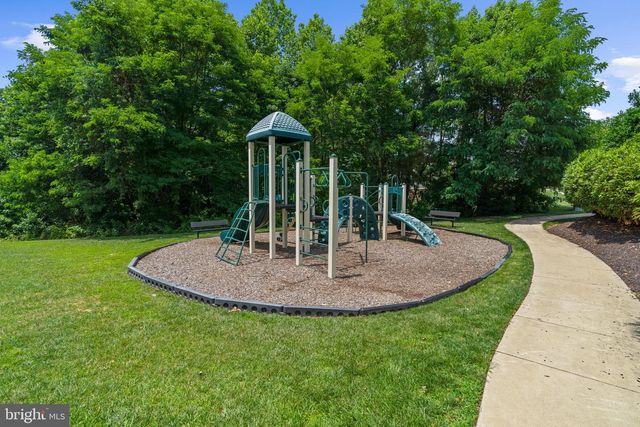 101 GALLOP DR, La Plata, MD 20646