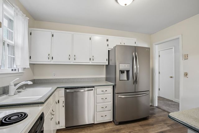 312 Honeyhill Dr, Nashville, TN 37217