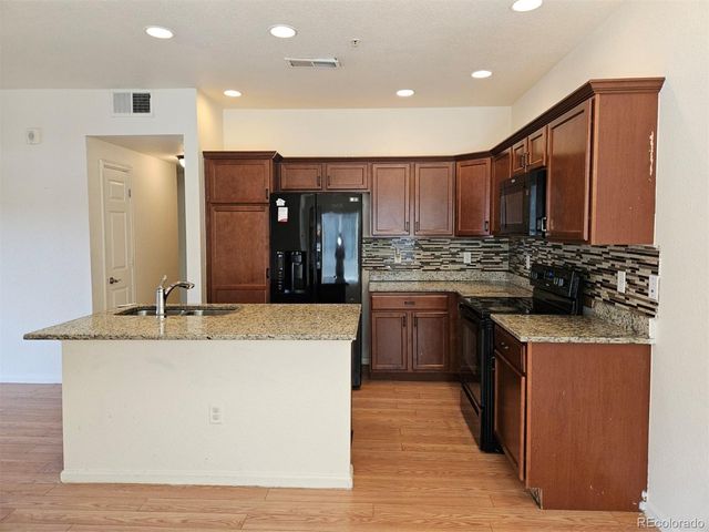 1614 Granby Way 103, Aurora, CO 80011