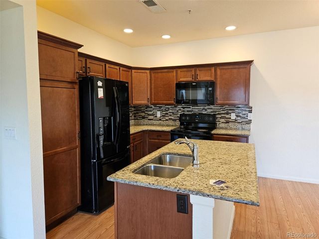 1614 Granby Way 103, Aurora, CO 80011