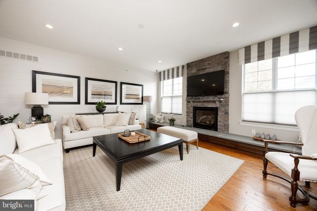 105 MAGNOLIA ST, Dresher, PA 19025