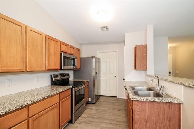 2624 Briar Patch Way, Norman, OK 73071