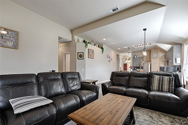 2704 Spring Drive, Mckinney, TX 75072