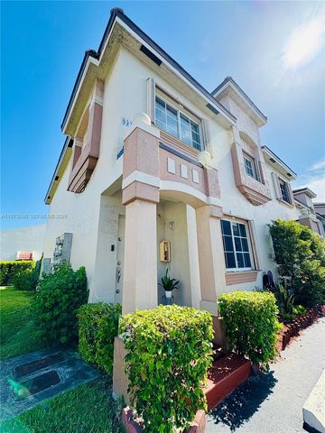 8346 NW 10th St, Miami, FL 33126