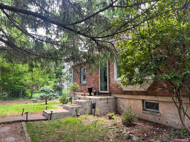 8 Mountain View, Suffern, NY 10901