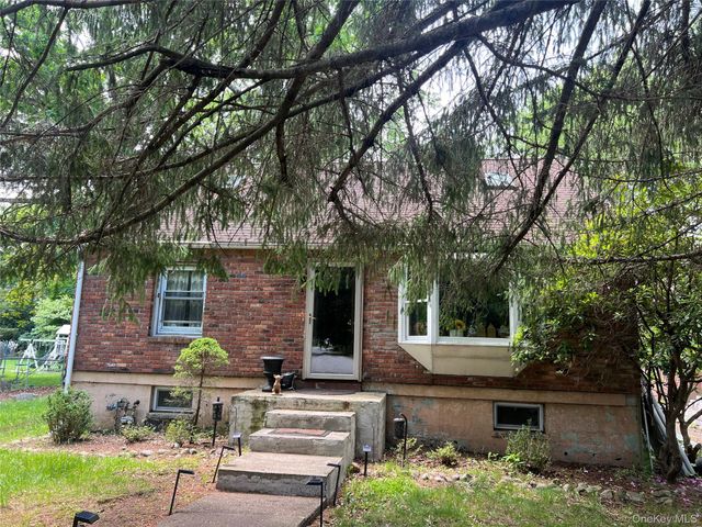 8 Mountain View, Suffern, NY 10901