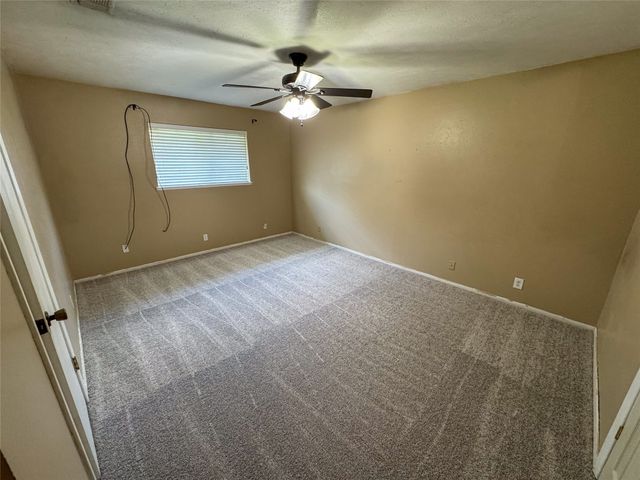 1714 Crescent Drive, Sherman, TX 75092