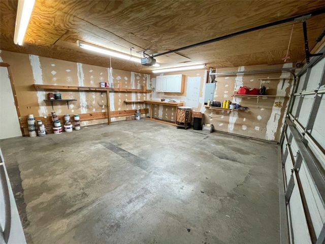 1714 Crescent Drive, Sherman, TX 75092