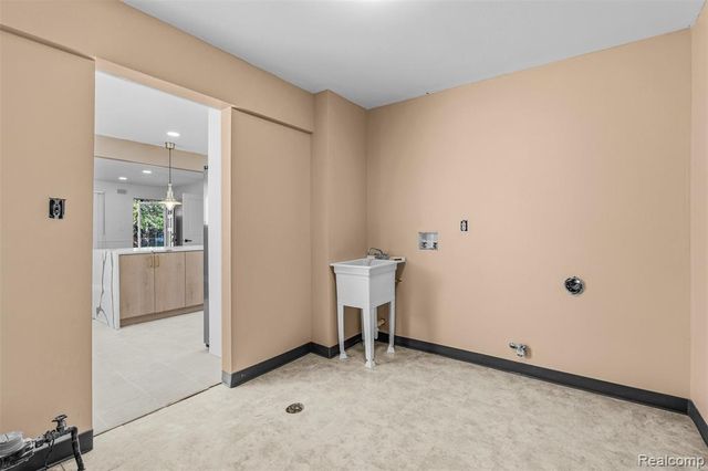 29215 Carlton Street, Inkster, MI 48141