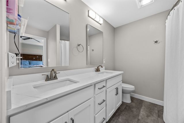 1255 Echo Ridge Lane, Marion, IA 52302