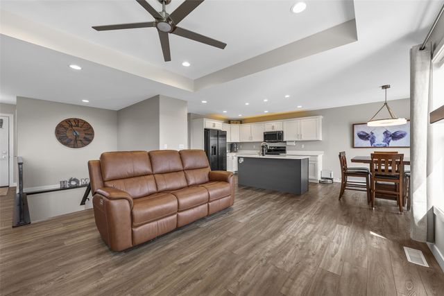 1255 Echo Ridge Lane, Marion, IA 52302