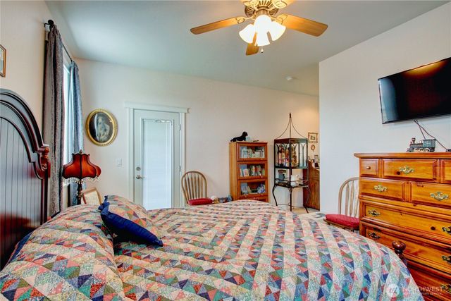 1946 Mount Baker Highway, Bellingham, WA 98226