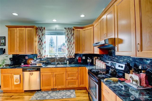 1946 Mount Baker Highway, Bellingham, WA 98226