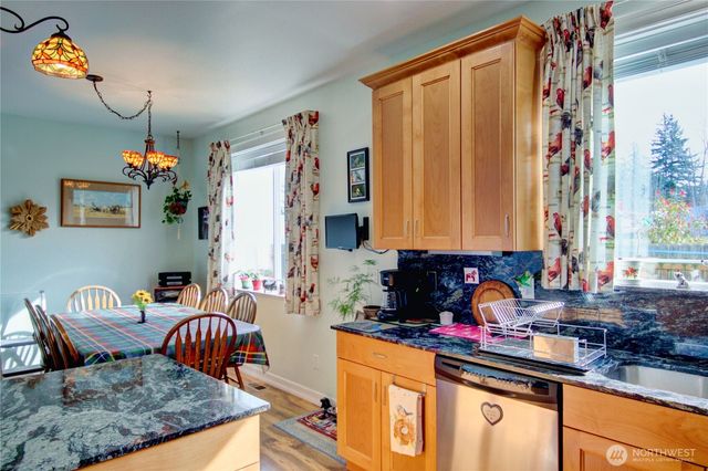 1946 Mount Baker Highway, Bellingham, WA 98226