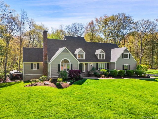 17 Pine Hill Drive, South Salem, NY 10590