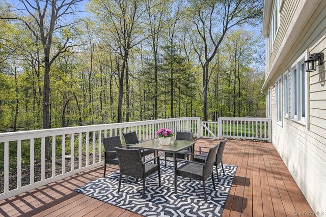 17 Pine Hill Drive, South Salem, NY 10590