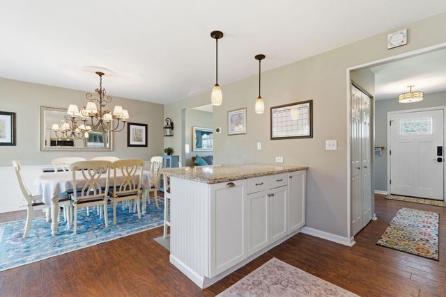 327 GREENBRIAR, Havertown, PA 19083