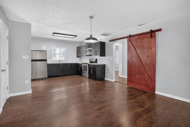 4104 ORANGE AVENUE SE, Highland City, FL 33846