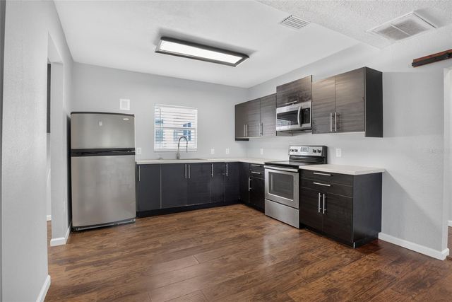 4104 ORANGE AVENUE SE, Highland City, FL 33846
