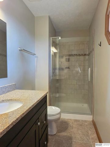 500 Fort Street, Papillion, NE 68046