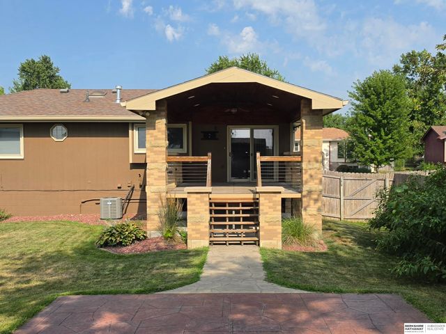 500 Fort Street, Papillion, NE 68046