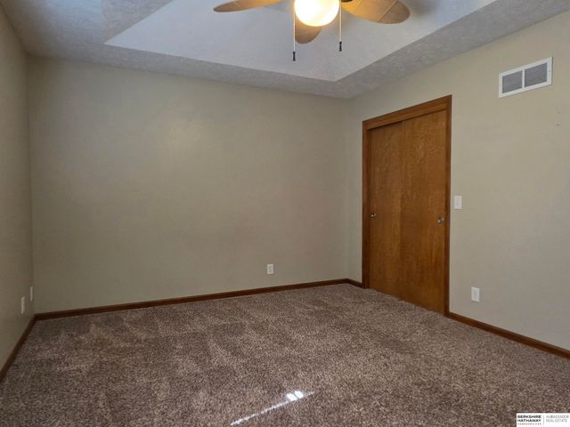 500 Fort Street, Papillion, NE 68046